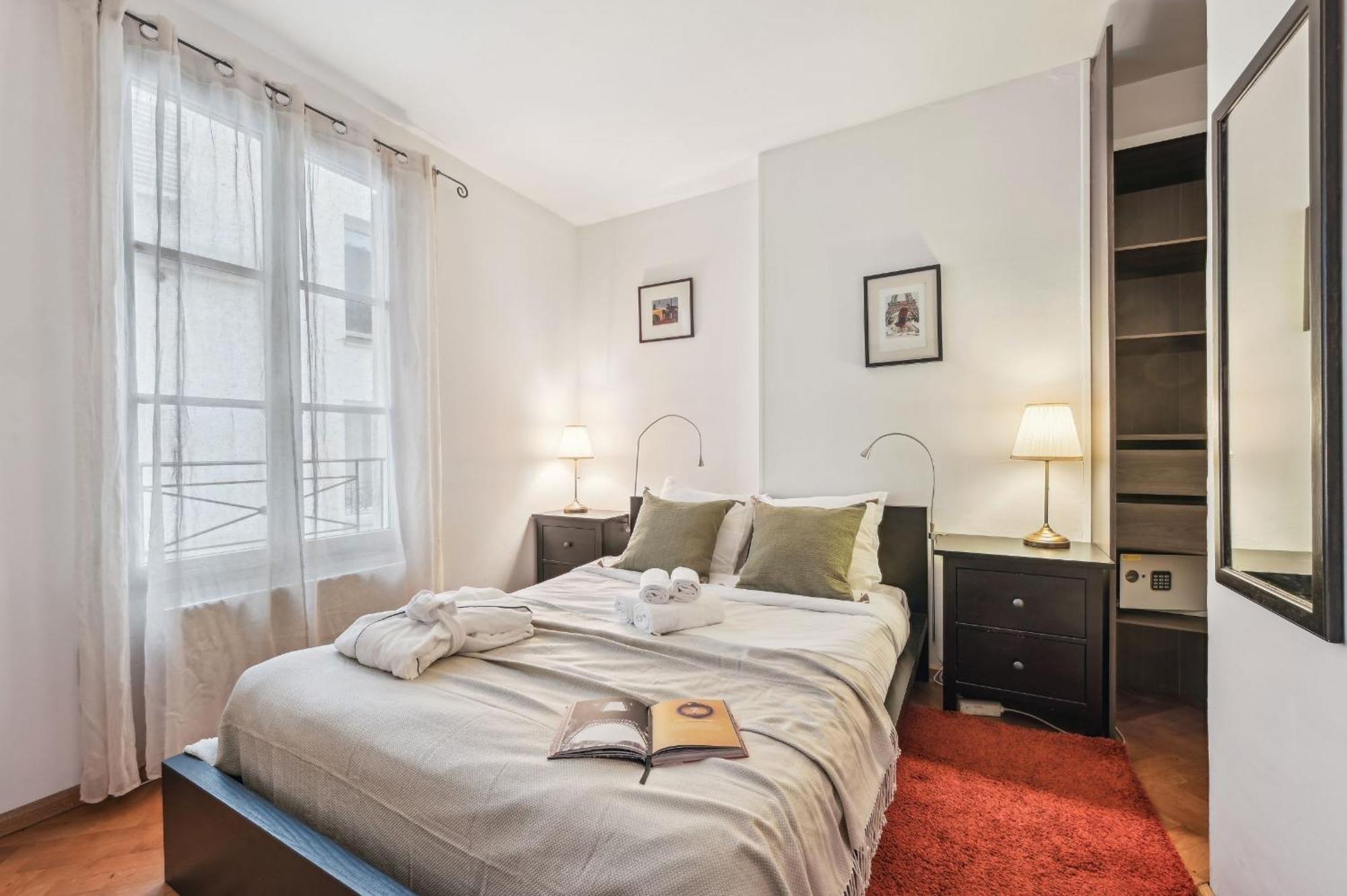 Eiffel Tower & Hotel Des Invalides - 1Br - Cityapartmentstay Париж Экстерьер фото